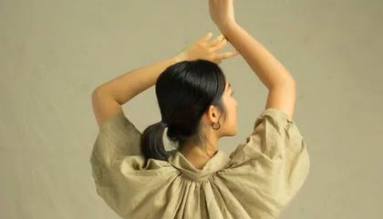 17c深度揭秘：爆料风波背后，神秘人在粉丝见面会的角色异常令人意外